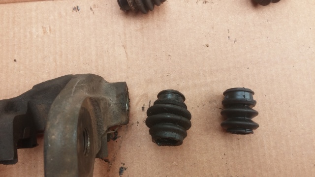 sliding pin dust boots