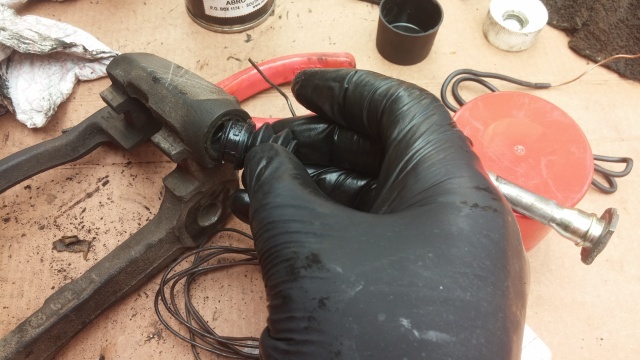 how to rebuild brake calipers